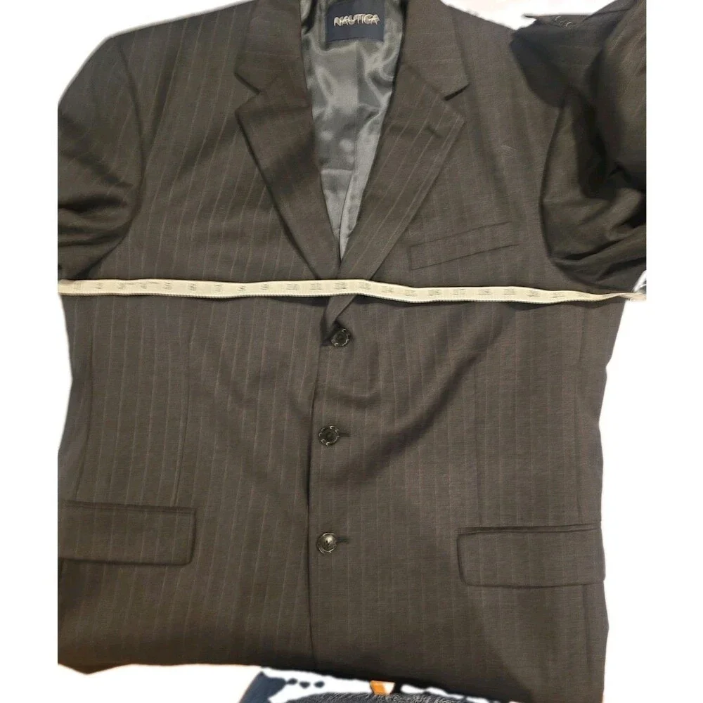 Nautica Men's Gray Pinstripe 2 Piece Suit 44R W38 100% Wool Flat Front 32 Inseam